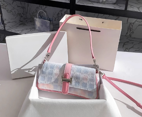 Pastel Dream Shoulder Bag